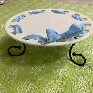 Southern Living white plate with black Decorative Plate Stand